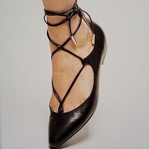 SOCIOLOGY SPRING AND SUMMER POINTED TOE ANKLE STRAP BACK ZIP CLOSURE SHOE